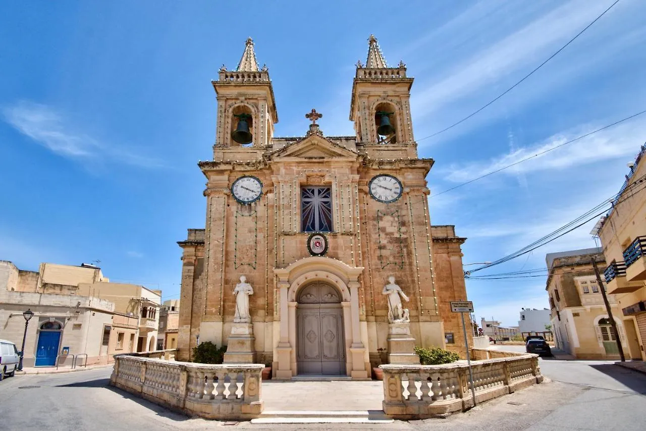 *** Nocleg ze śniadaniem The Suites - Piazza Kirkop Malta