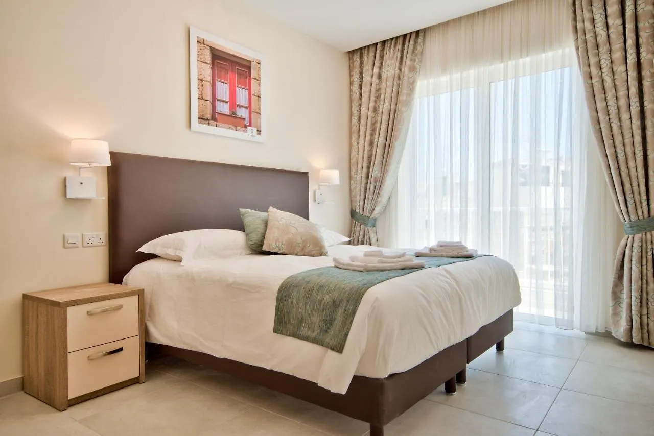 The Suites - Piazza Kirkop Bed & Breakfast