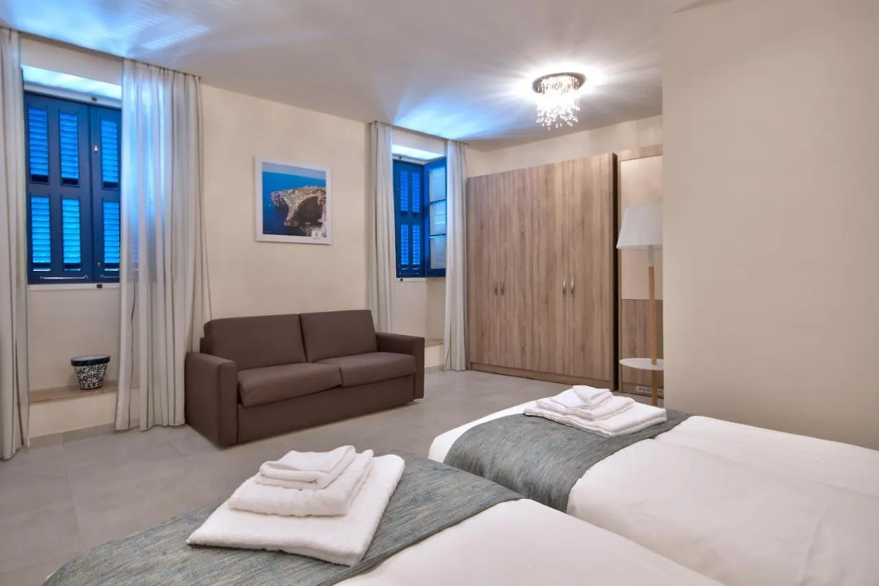 *** Bed & Breakfast The Suites - Piazza Kirkop Malta