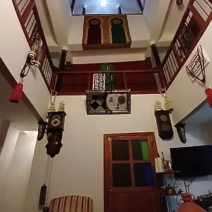 Riad Dar Lemdrssa , Fez Marokko