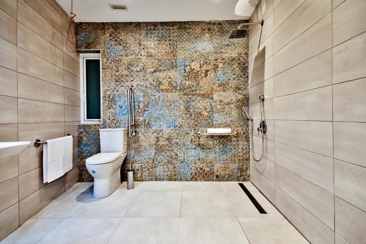 *** Bed & Breakfast The Suites - Piazza Kirkop Malta